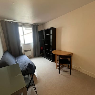 Alquiler de un estudio amueblado, 19 m², París, Francia